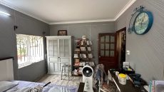 trước và sau khi cải tạo lai phòng ngủ bằng tấm ốp than tre cao cấp : 47 Đường 120, P. Tân Phú, TP. Thủ Đức