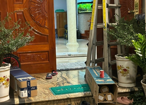 Hoàn thiện trang trí làm mới lại nguyên căn cho khách : hẻm 172 Nguyễn Cửu Đàm, Q. Tân Phú