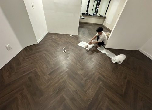 thi công sàn xương cá ; hẻm 35 Lê Van Sỹ