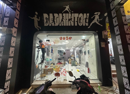 Công trình hoàn thiện thi công trang trí tiệm cầu lông cho khách : 295 bình trị đông, quận bình tân