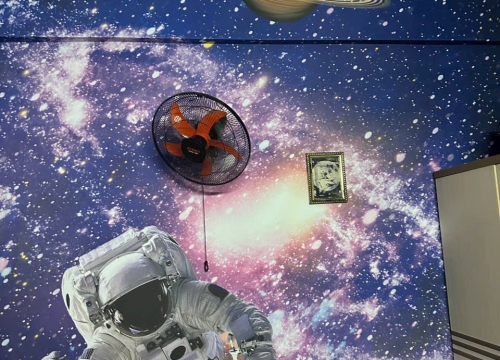 Hoàn Thiện Tranh Vũ Trụ Phi Hành Gia Cho Chi Khách Dễ Thương : Chung Cư Khang Gia, Quận Gò Vấp