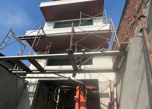 Thi Công Trần Lam Sóng Ngoài Trời : 175 Bình Trị Đông, Q. Bình Tân