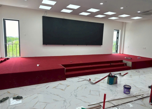 Hoàn Thiện Thi Công thảm cho khách tại Long An