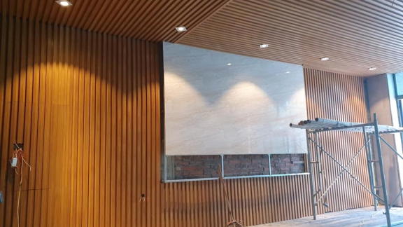 THI CÔNG LAM SÓNG NHỰA COMPOSIT