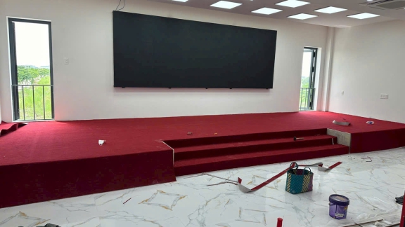 Hoàn Thiện Thi Công thảm cho khách tại Long An