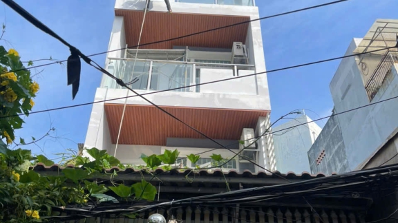 THI CÔNG LAM SÓNG TRẦN