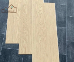 sàn nhựa hèm khoá 10