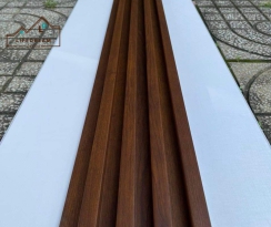 LAM SÓNG BÁN NGUYỆT 03