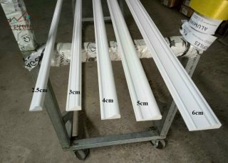 PHÀO CHỈ DÁN TƯỜNG TRẮNG TRƠN